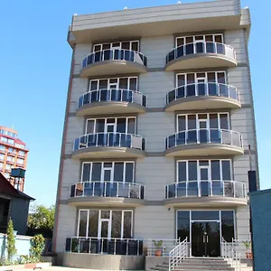 https://nakashidzes-apartments.batumihotels.net