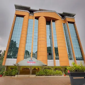 https://prasanth.kerala-hotels.net