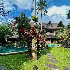 https://bali-bohemia-huts-ubud.hotelubudbali.com